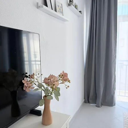 Apartment Two- Story Near The Sea 5 Minutes *