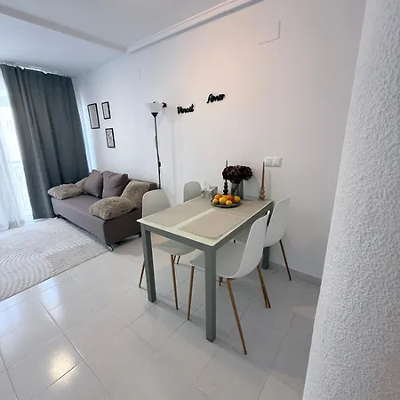 Two- Story Near The Sea 5 Minutes 公寓 *