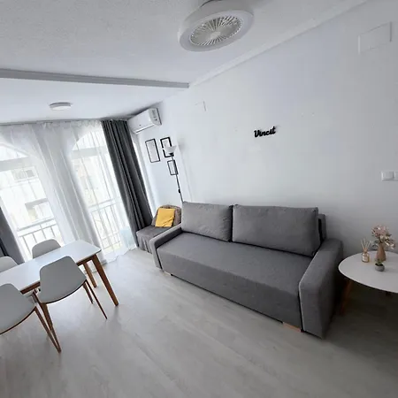 Two- Story Near The Sea 5 Minutes *